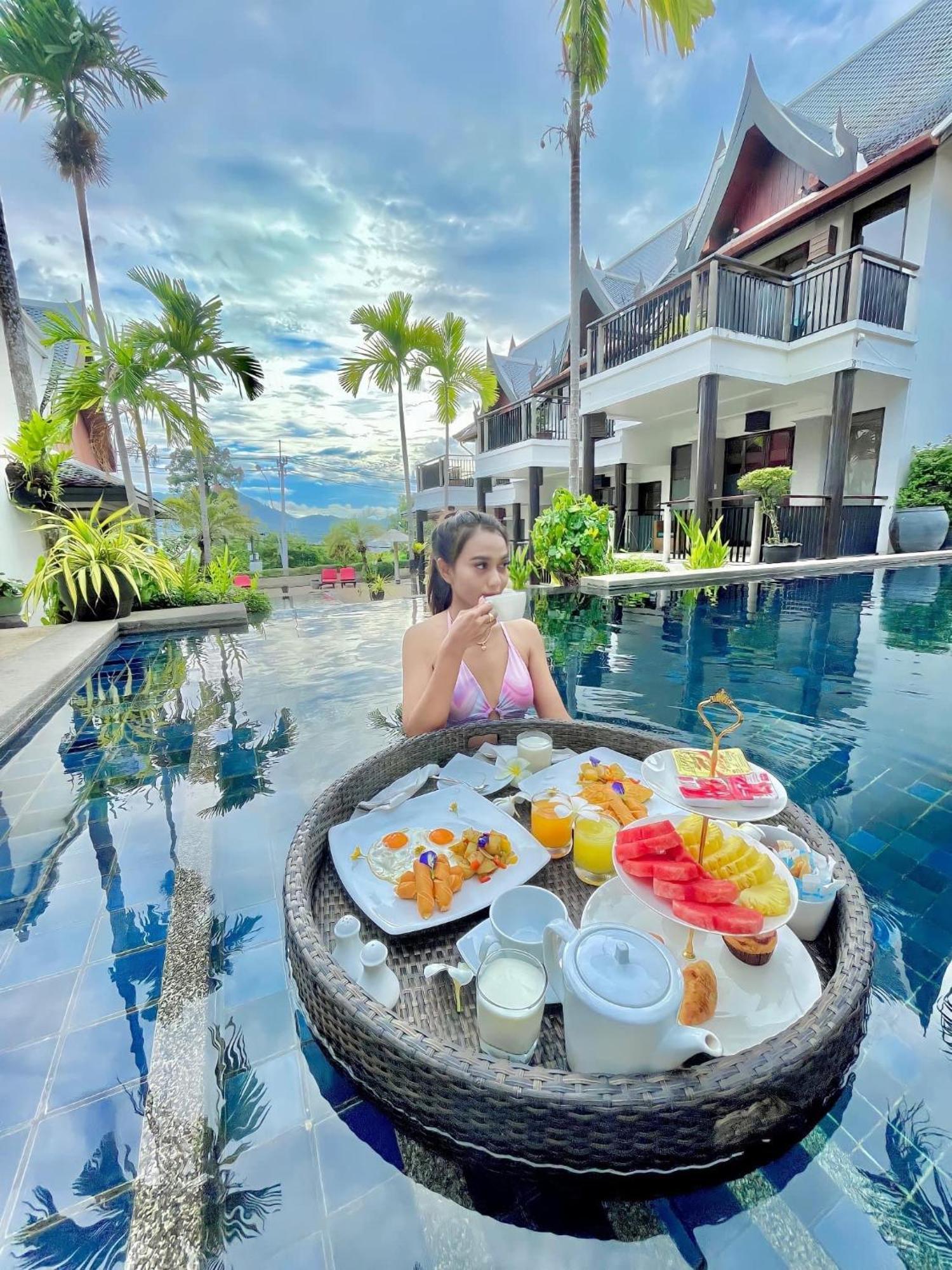 Baan Yin Dee Boutique Resort Phuket - Sha Plus Patong Exterior photo