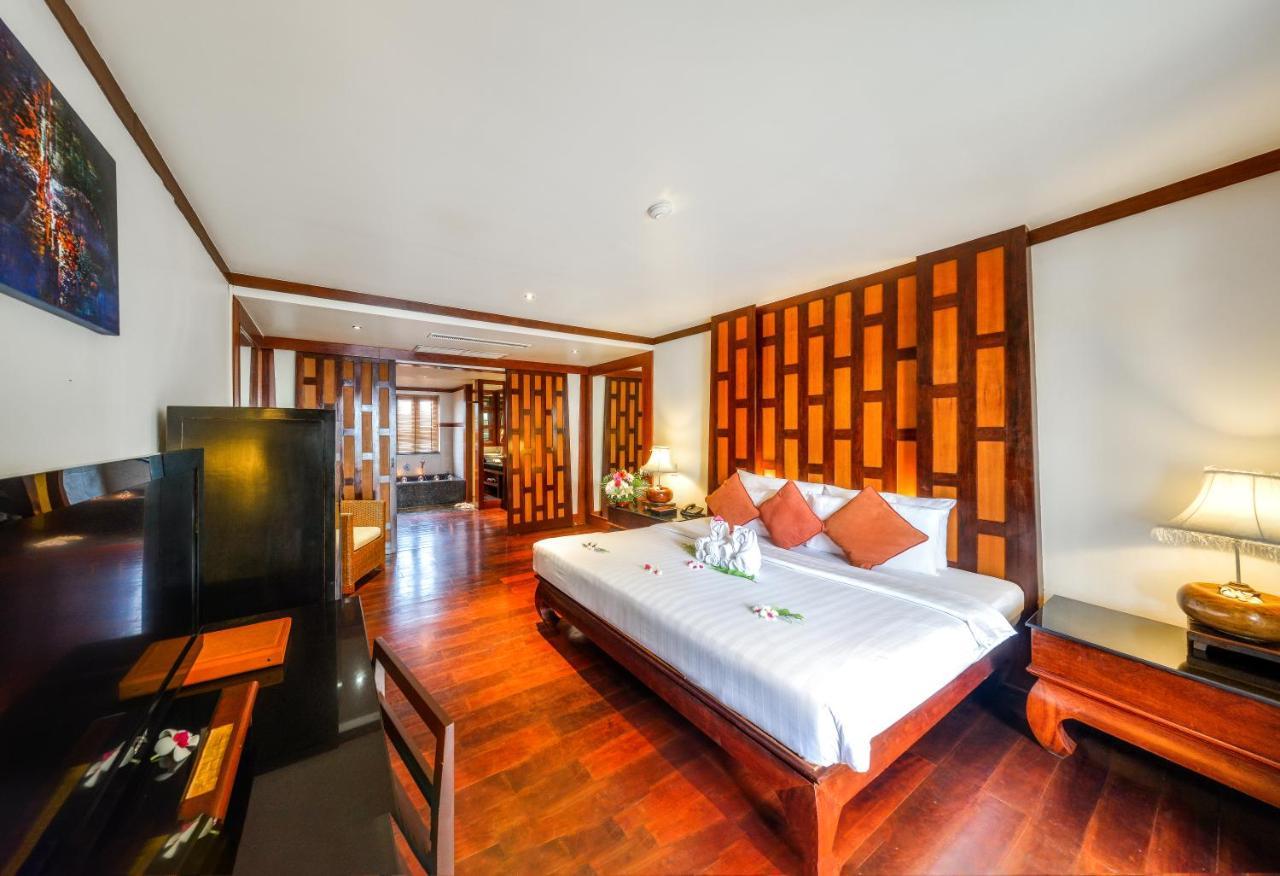 Baan Yin Dee Boutique Resort Phuket - Sha Plus Patong Exterior photo